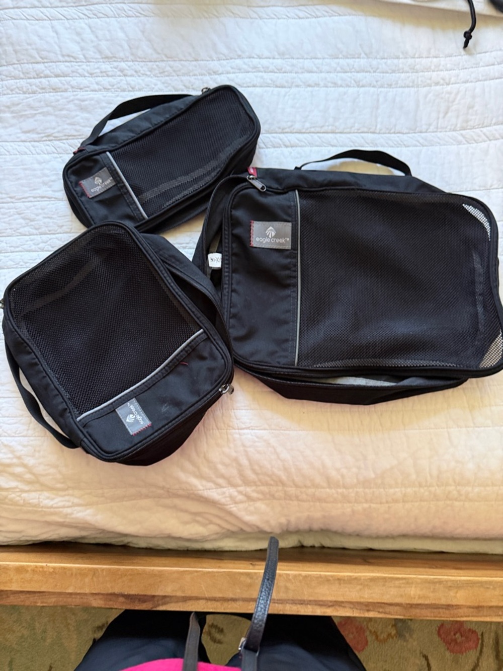 Eagle Creek Black Packing Cube Set of 3 sizes  for anyone